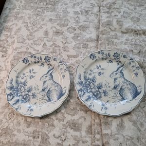 Rabbit accent, decorative plates